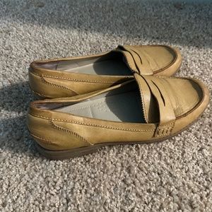 3 pairs of Women moccasin